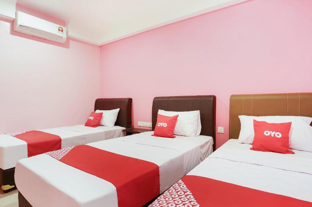 Oyo 89387 Sun Keerana Hotel Klang Eksteriør billede