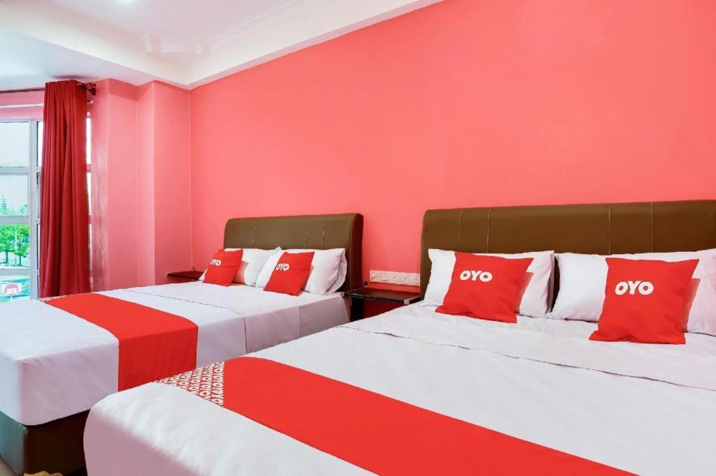 Oyo 89387 Sun Keerana Hotel Klang Eksteriør billede