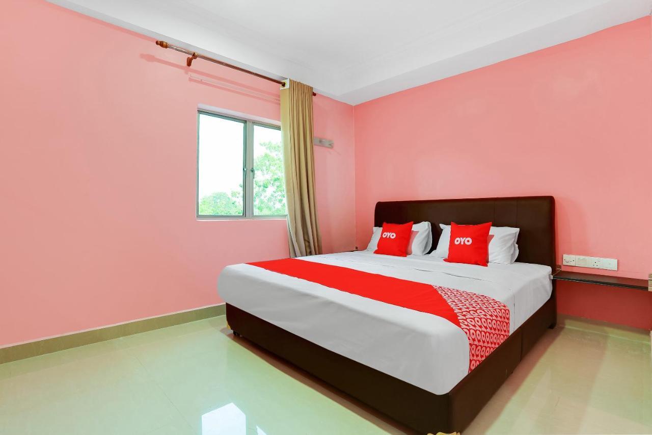 Oyo 89387 Sun Keerana Hotel Klang Eksteriør billede