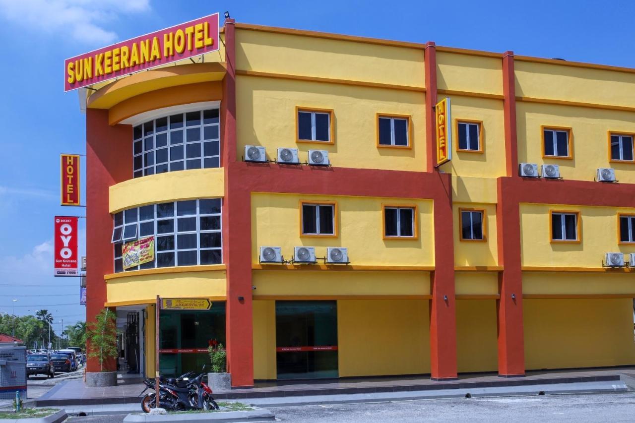 Oyo 89387 Sun Keerana Hotel Klang Eksteriør billede