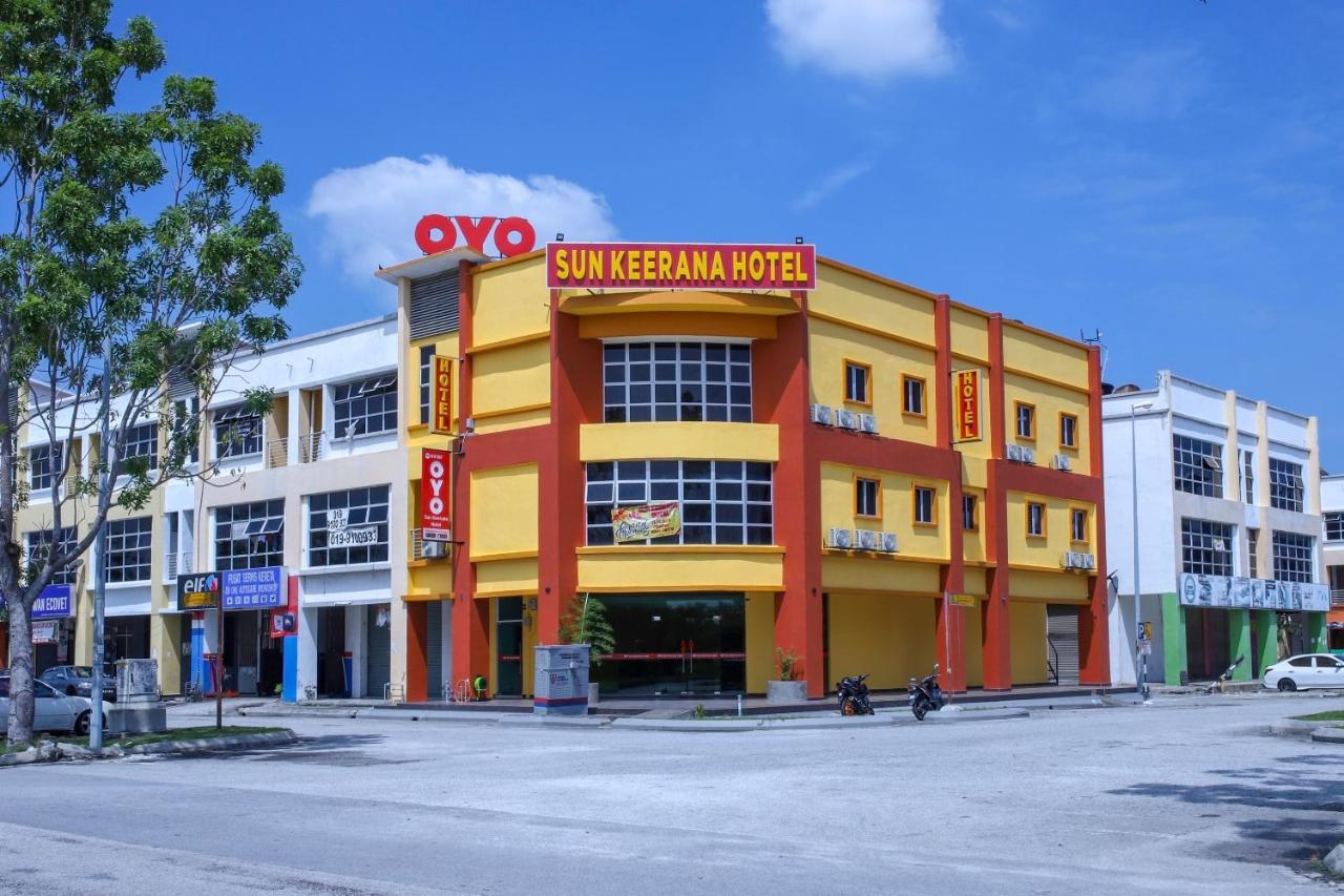 Oyo 89387 Sun Keerana Hotel Klang Eksteriør billede